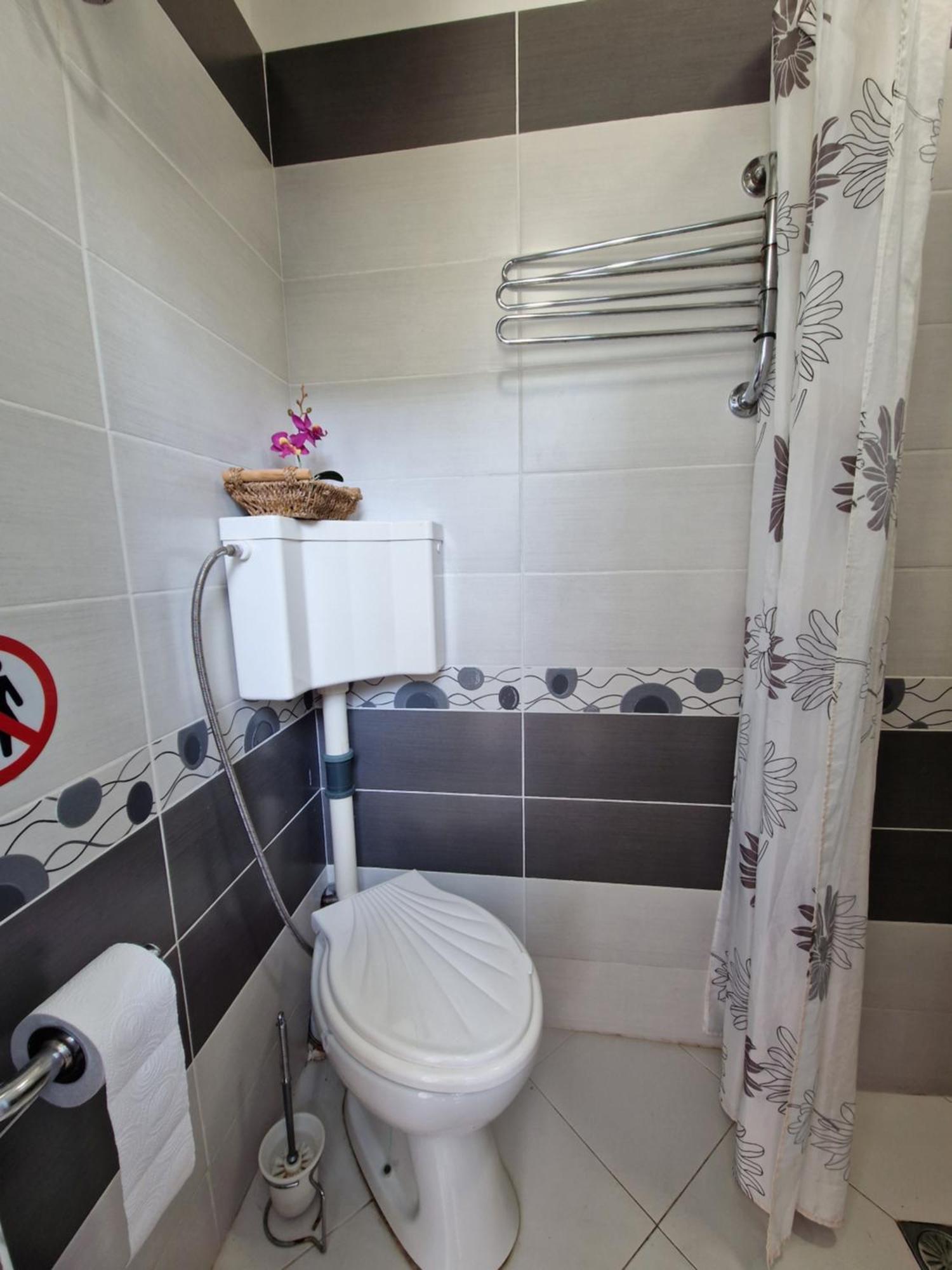 Appartement Етаж От Къща С Двор à Burgas Extérieur photo