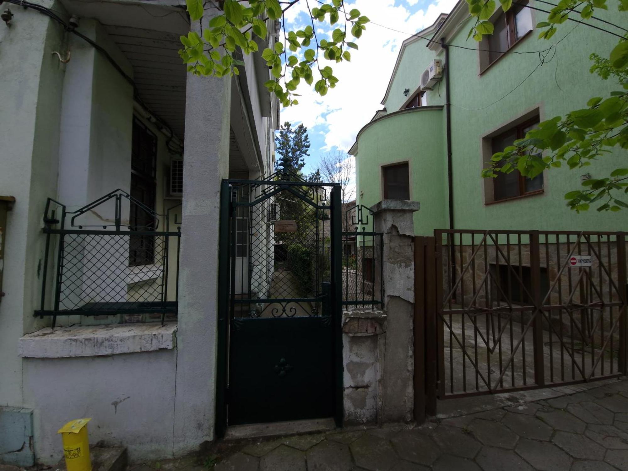 Appartement Етаж От Къща С Двор à Burgas Extérieur photo